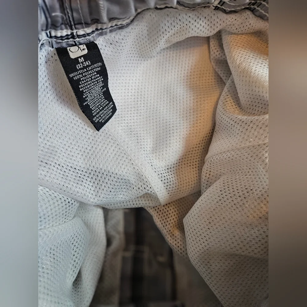 Op Mens Gray And White Ombre Drawstring Tie Waist Swim Trunks Size Medium